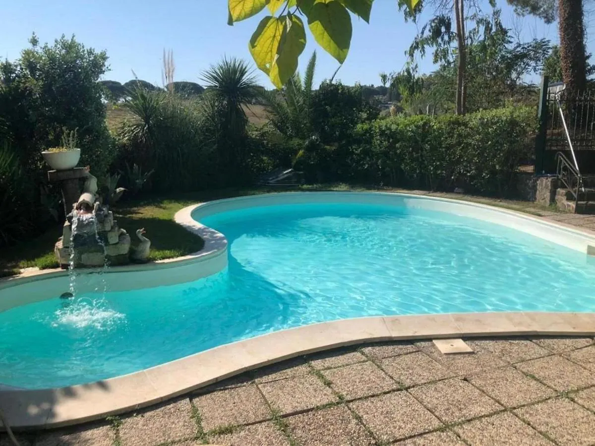 Beautiful Apartment In Roma With Shared Swimming Pool Italy